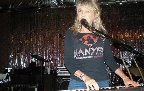 Becky Hobbs